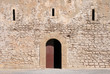 porte d'une forteresse