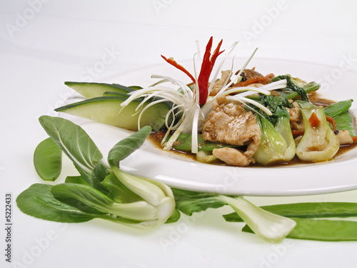 hühnchen süß scharf mit pak choi hühnchen süß scharf mit pak choi