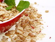 müsli frühstück mit milch