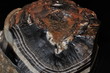 Krater im Mineralgestein