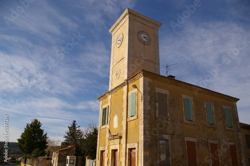 Photo: école de baron dans le gard école de baron dans le gard