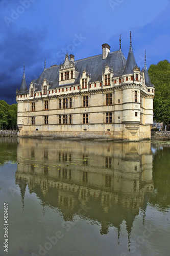 chateau d'azay-le-rideau, touraine, france