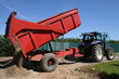 Déchargement de tracteur