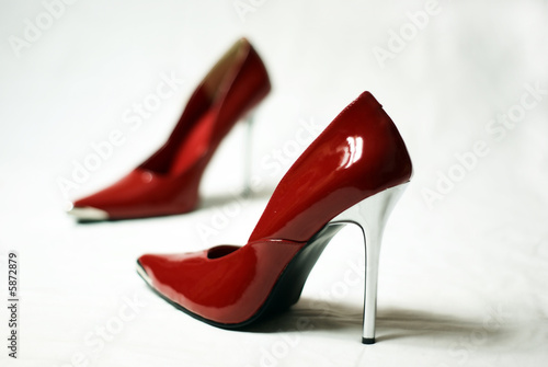 ROTE PUMPS ROTE PUMPS