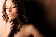 Foto: Beautiful woman. Fashion art photo. Close-up makeup Beautiful woman. Fashion art photo. Close-up makeup