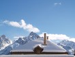 neige ,montagnes et cheminées neige ,montagnes et cheminées