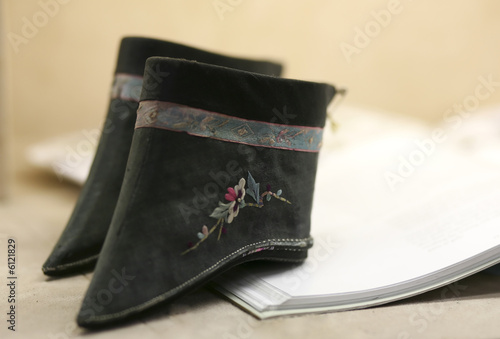 Photo: Lotus Shoes used for Women with boud feet Lotus Shoes used for Women with boud feet
