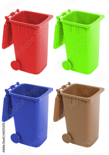 Photo: recycle bin recycle bin