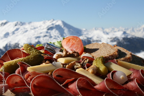 Photo: Assiette Valaisanne, spécialité Suisse Assiette Valaisanne, spécialité Suisse