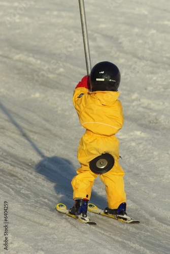 Enfant au ski Enfant au ski