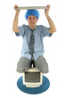 Homme avec ordniateur et clavier
