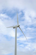 l'éolienne dans le ciel