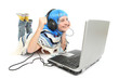 Jeune fille ecoute des Mp3 Jeune fille ecoute des Mp3