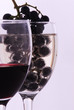 Bicchieri di vino con grappli