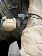 Steinmetz bei der Arbeit