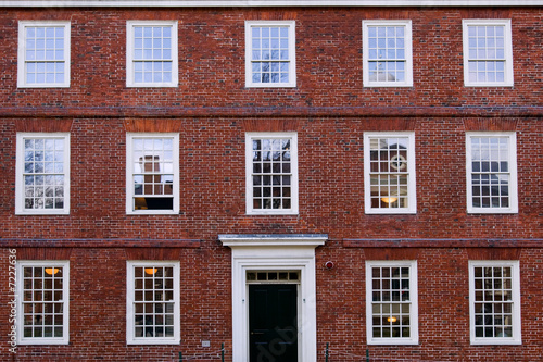Photo: Washington Hall in Harvard university campus, Cambridge, MA Washington Hall in Harvard university campus, Cambridge, MA