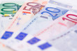 Bancnotelor euro pe masă