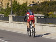 ciclista con mochila