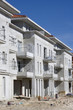 Immeubles et logements en construction