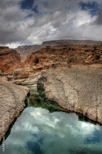 Foto: Canyon / Oasis in the desert of the sultanate Oman near Muscat Canyon / Oasis in the desert of the sultanate Oman near Muscat