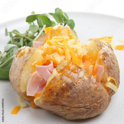 Baked Potato with Ham and Cheese Baked Potato with Ham and Cheese
