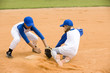 Foto: girl being run out in baseball girl being run out in baseball