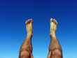 Photo: Leg doch mal die Beine hoch!** Leg doch mal die Beine hoch!**