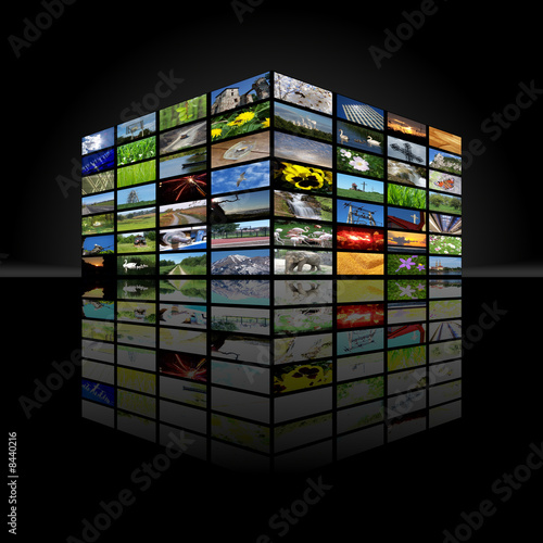 multimedia cube