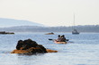 en canoe