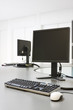 Foto: Zwei Computerarbeitsplätze Zwei Computerarbeitsplätze