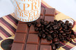 Schockolade mit Kaffeebohnen