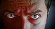 Photo en ligne au meilleur prix Criminal with blood on his face