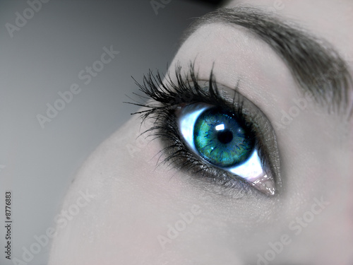 pictures of eyes close up. blue glamour eye close up