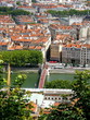 quais de la saone à lyon passerelle du palais de justice