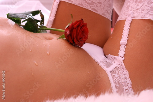 Rose weint bei so einer schönen Frau Rose weint bei so einer schönen Frau
