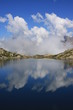 lac de pétarel - reflets de nuages - massif des écrins