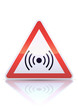 Panneau de danger champ électromagnétique (reflet métal)