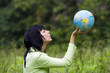 Foto: beautiful brunet woman blow global beautiful brunet woman blow global