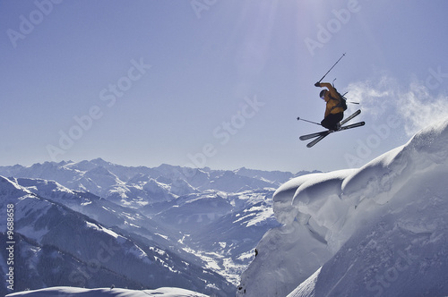Photo: spektakulaerer Wintersport spektakulaerer Wintersport