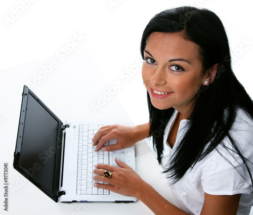 Foto: Laptop Junge Frau mit Computer mit Laptop Computer Laptop Junge Frau mit Computer mit Laptop Computer