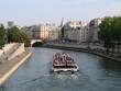 Bateau mouche à paris