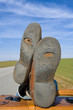 Schuhsohlen mit Löchern
