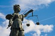 Foto: Statue of Lady Justice in Frankfurt, Germany Statue of Lady Justice in Frankfurt, Germany