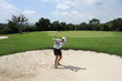 Golf - Schlag aus dem Sandbunker