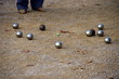Partie de pétanque, boules d'acier et cochonnet. Marseille.