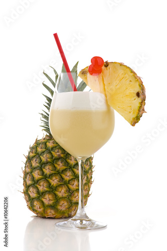 Foto: Rum Cocktails - Pina colada Rum Cocktails - Pina colada