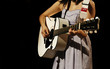 jeune fille à la guitare