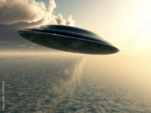 Illustration: Flying Saucer Flying Saucer