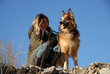 Chien et sa maitresse