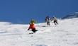 Une famille au ski